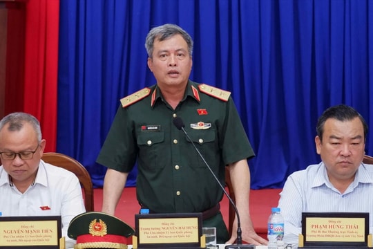 Đoàn khảo sát của Ủy ban Quốc phòng, An ninh và Đối ngoại làm việc với Đồn Biên phòng Cửa khẩu quốc tế Mộc Bài, Tây Ninh