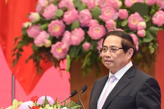 Vietnam Airlines nhận bằng khen của Thủ tướng Chính phủ về công tác hỗ trợ cứu nạn, cứu hộ tại Myanmar