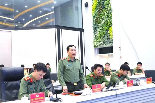 Thứ trưởng Lê Văn Tuyến kiểm tra công tác vận hành hệ thống cảnh báo sự cố cháy, nổ, tai nạn tại Quảng Ninh