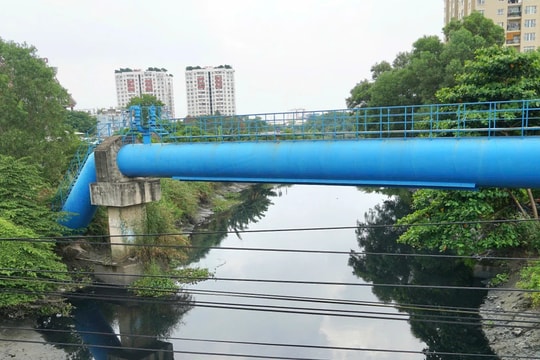 TP. Hồ Chí Minh: Đẩy nhanh hạ tầng môi trường, chặn ô nhiễm tại những điểm nóng