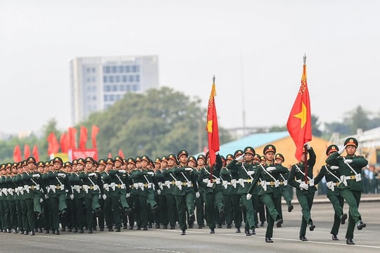 Các khối Quân đội, Công an hợp luyện diễu binh, diễu hành chuẩn bị đại lễ 30.4 