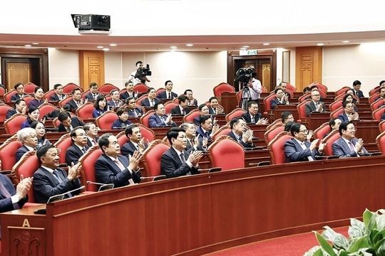 Thông báo Hội nghị lần thứ 11 Ban Chấp hành Trung ương Đảng khóa XIII