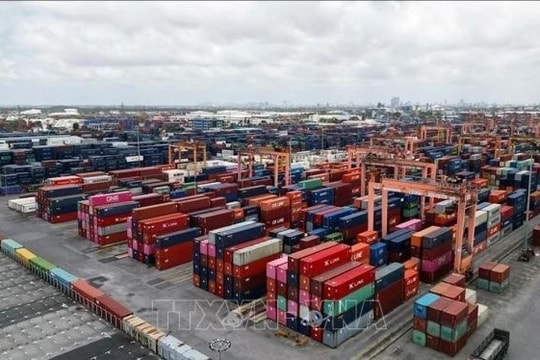 Ưu tiên thúc đẩy tăng trưởng, kiên định mục tiêu tăng trưởng từ 8% trở lên