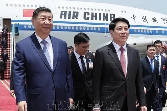 Tổng Bí thư, Chủ tịch nước Trung Quốc Tập Cận Bình đến Hà Nội, bắt đầu chuyến thăm cấp Nhà nước tới Việt Nam