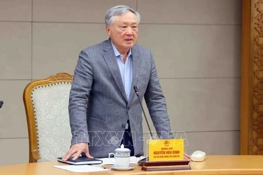 Phê duyệt Đề án sắp xếp, tổ chức lại đơn vị hành chính các cấp và xây dựng chính quyền địa phương hai cấp