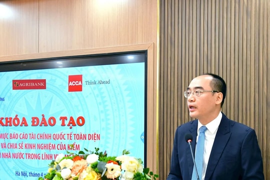 Bồi dưỡng về IFRS và chia sẻ kinh nghiệm của Kiểm toán Nhà nước trong lĩnh vực ngân hàng