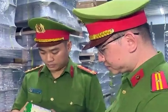 Vụ sản xuất sữa bột giả có doanh thu gần 500 tỷ đồng: Trót lọt trong... 4 năm