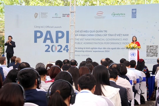 Người dân hài lòng hơn với hiệu quả quản trị và hành chính công