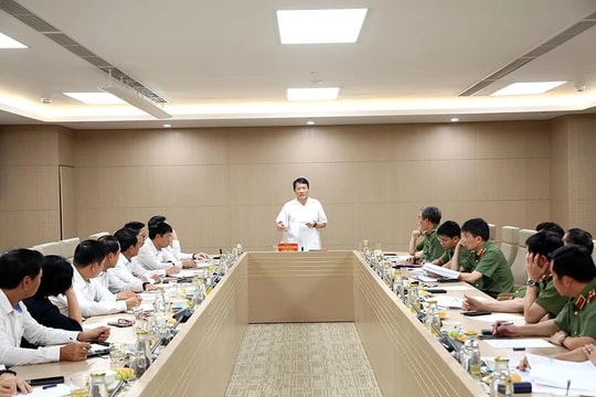 Bộ trưởng Công an Lương Tam Quang làm việc với Tổng Công ty Viễn thông MobiFone