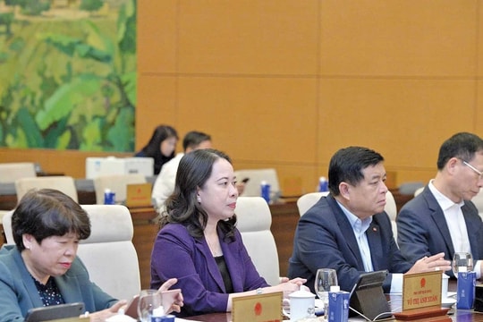 Thảo luận thấu tình đạt lý, lấy người dân, doanh nghiệp làm trung tâm