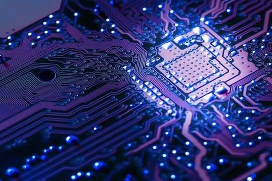 Mỹ khởi động điều tra nhập khẩu dược phẩm và chip bán dẫn