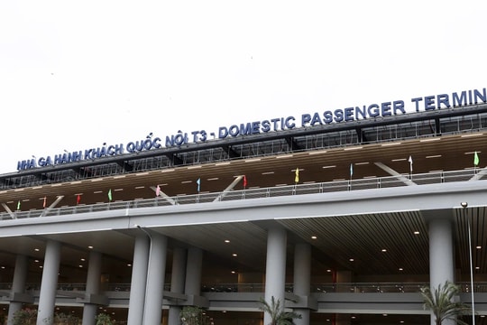 Vietnam Airlines là hãng hàng không đầu tiên khai thác nhà ga T3 Tân Sơn Nhất