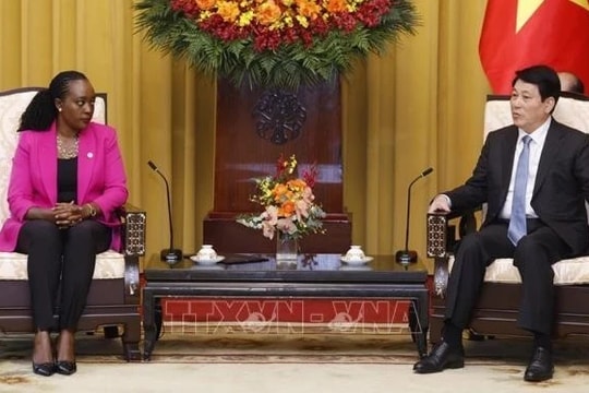 Chủ tịch nước Lương Cường tiếp Bộ trưởng Quốc phòng Kenya