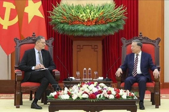 Tổng Bí thư Tô Lâm tiếp Đại sứ Cộng hòa Pháp tại Việt Nam