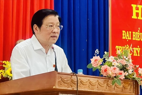 Trưởng Ban Nội chính Trung ương Phan Đình Trạc tiếp xúc cử tri tại Lâm Đồng