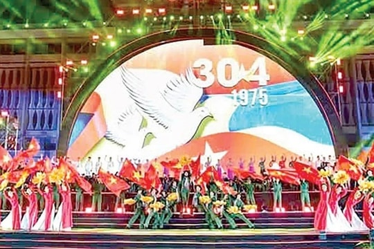 “Đất nước trọn niềm vui” - Tấm lòng của văn nghệ sĩ Quân đội