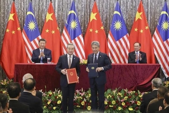 Malaysia, Trung Quốc trao đổi 31 thỏa thuận hợp tác đa phương 
