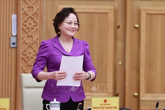 Trình Quốc hội dự án Luật Cán bộ, công chức (sửa đổi)