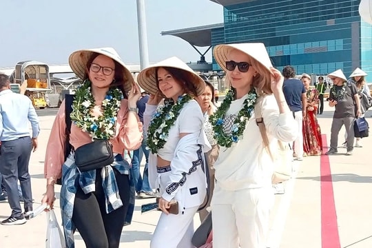 Khánh Hòa mở rộng thị trường du lịch quốc tế, đón dòng khách Nga trở lại