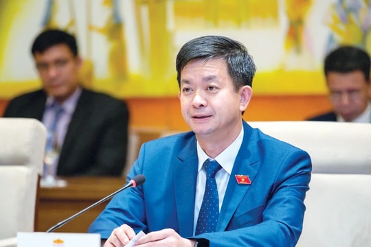 Tổng Thư ký Quốc hội, Chủ nhiệm Văn phòng Quốc hội Lê Quang Tùng làm việc với Phó Chủ tịch Quốc hội Lào Suvon Luongbunmi