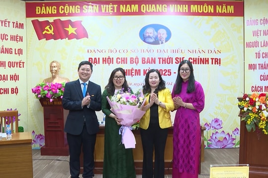 Chi bộ Ban Thời sự - Chính trị: T iếp tục giữ vững vai trò là Chi bộ “hạt nhân” chính trị