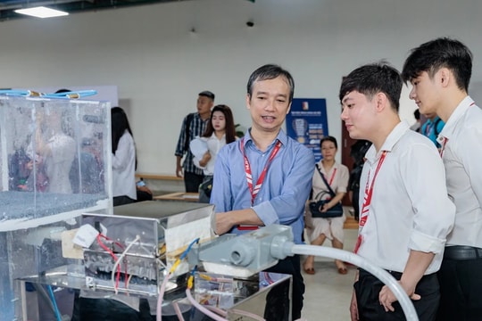 Đề xuất sinh viên nhóm ngành STEM được vay toàn bộ học phí và tiền sinh hoạt phí tối đa là 5 triệu đồng/tháng