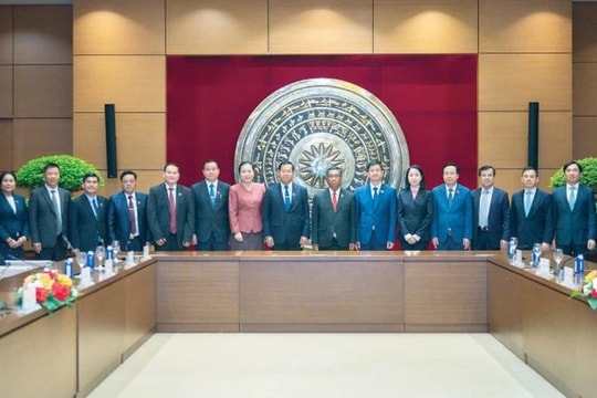 Văn phòng Quốc hội Việt Nam - Lào chia sẻ kinh nghiệm về tinh gọn, sắp xếp bộ máy hành chính