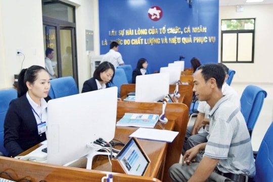 Bài 2: Lý lịch tĩnh - hay giá trị sống động?