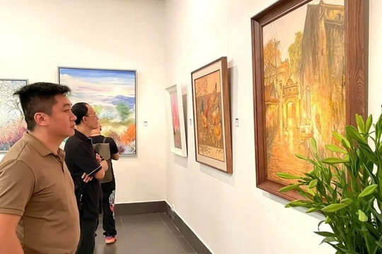 Lắng đọng ký ức "Qua miền thương nhớ"