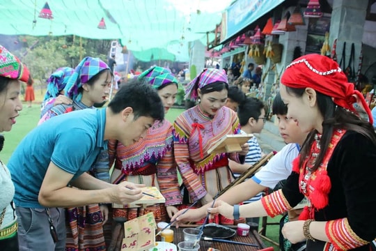 Không gian văn hóa các dân tộc tại “Điểm hẹn vùng cao"