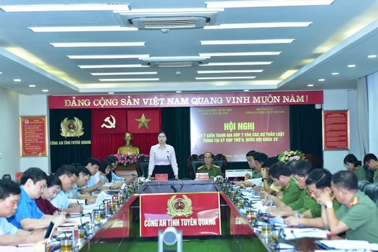 Đoàn ĐBQH tỉnh Tuyên Quang lấy ý kiến góp ý dự thảo Luật trình tại Kỳ họp thứ Chín