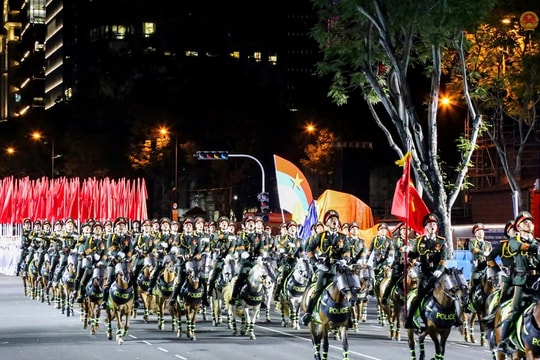 Quân đội Campuchia, Lào cùng tham gia hợp luyện diễu binh, diễu hành lần 2 tại TP. Hồ Chí Minh