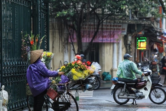 Dự báo thời tiết ngày 24.4: Nắng nóng suy giảm, miền Bắc mưa cục bộ