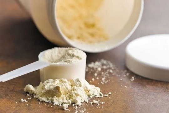 Cục An toàn thực phẩm thu hồi khẩn cấp 12 sản phẩm sữa giả 