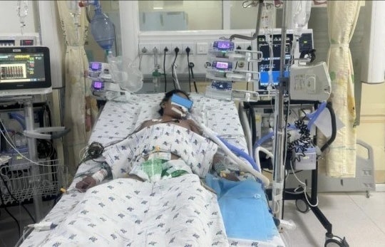 Cứu sống thành công trường hợp trẻ sốc sốt xuất huyết, rối loạn đông máu nặng