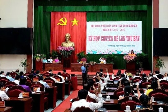  Tán thành chủ trương sáp nhập 3 tỉnh Bến Tre, Trà Vinh, Vĩnh Long 