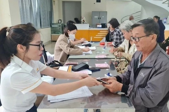 Chi trả sớm lương hưu, trợ cấp tháng 5