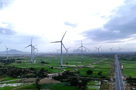 Khánh Hòa hướng tới trung tâm năng lượng sạch quốc gia