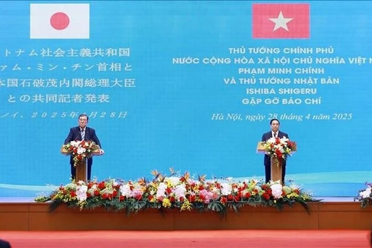 Thủ tướng Phạm Minh Chính và Thủ tướng Nhật Bản gặp gỡ báo chí