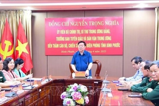 Trưởng Ban Tuyên giáo và Dân vận Trung ương Nguyễn Trọng Nghĩa thăm, làm việc tại Bình Phước