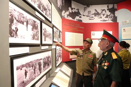 Bảo tàng Chứng tích Chiến tranh thu hút du khách dịp 30.4 