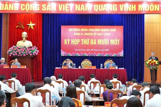 Đề xuất bố trí hai địa điểm làm việc trong giai đoạn đầu sáp nhập