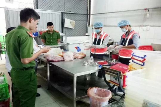 Công ty Cổ phần Dịch vụ Khoa học Công nghệ Thế Kỷ Mới và Công ty TNHH Công nghệ NHONHO bị xử phạt 