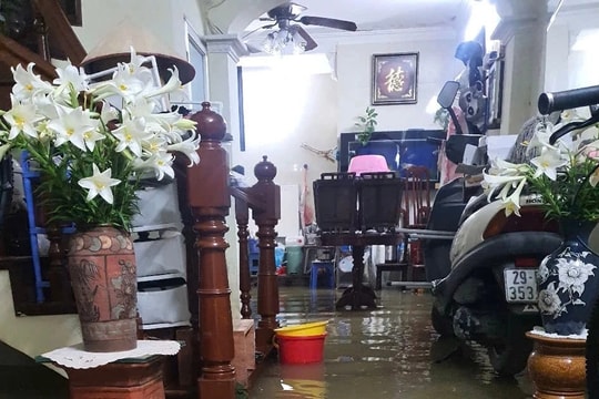 Khu dân cư giữa trung tâm Thủ đô tái diễn cảnh "cứ mưa là ngập" vì dự án cống hóa đội vốn trăm tỷ “đắp chiếu” nhiều năm