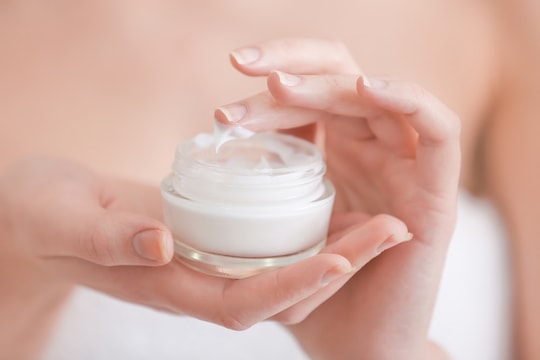 Đình chỉ lưu hành, thu hồi 2 sản phẩm mỹ phẩm của Công ty CP Hana HP Group