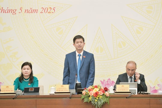 Tổng Thư ký Quốc hội, Chủ nhiệm Văn phòng Quốc hội Lê Quang Tùng chủ trì Họp báo về dự kiến chương trình Kỳ họp thứ Chín