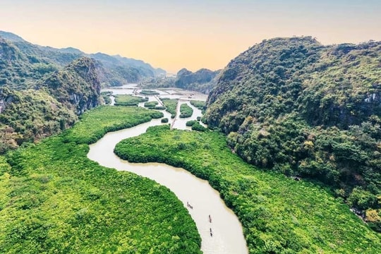 Bảo vệ môi trường, tài nguyên biển đảo