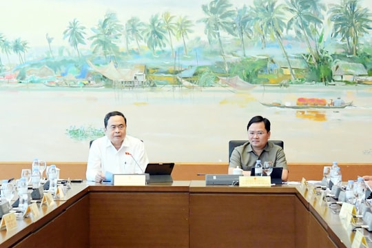 Tinh gọn bộ máy - ý Đảng hợp lòng Dân