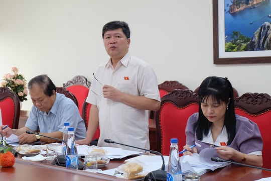 Góp ý bộ câu hỏi thi tìm hiểu về 80 năm Quốc hội Việt Nam