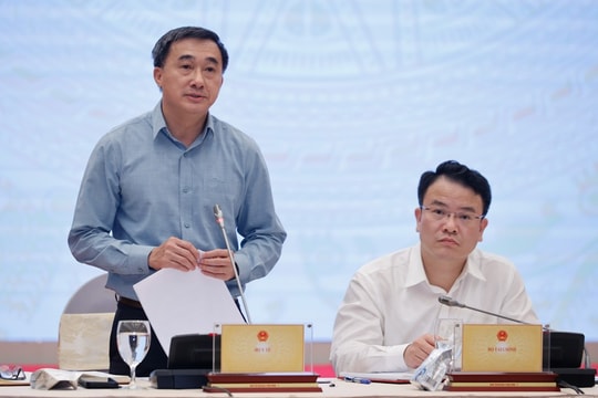 Thứ trưởng Bộ Y tế Trần Văn Thuấn: Khám sức khỏe định kỳ cho người dân không phải là điều quá xa vời